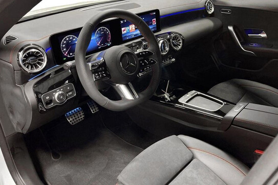 Mercedes CLA 200 AMG Line