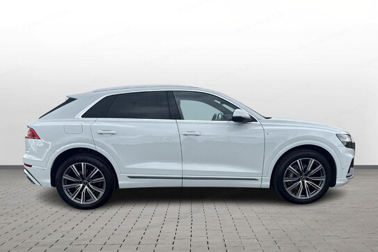 Audi Q8 50 TDI quattro Tiptronic