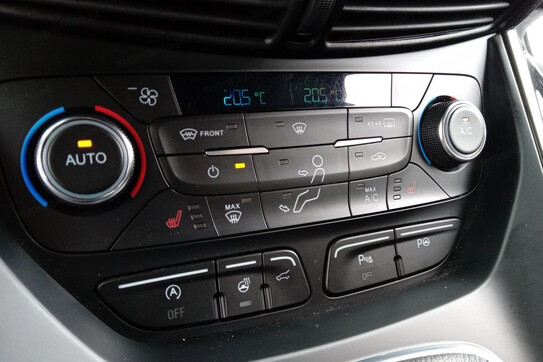 Ford Kuga 1.5 EcoBoost FWD ST-Line
