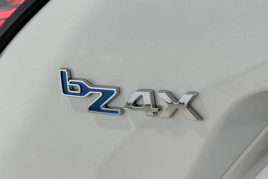 Toyota bZ4X Prestige 4x2 Electric