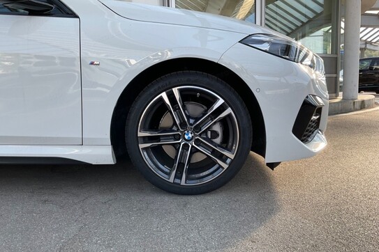 BMW Seria 2 Gran Coupe 218i M Sport