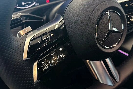 Mercedes E Klasa 220 d  4-Matic AMG