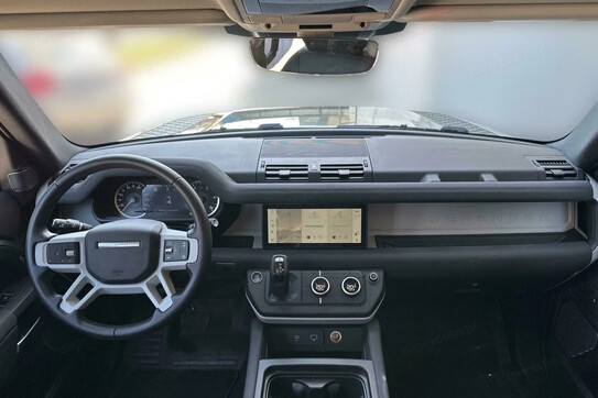 Land Rover Defender 110 3.0 D200 S