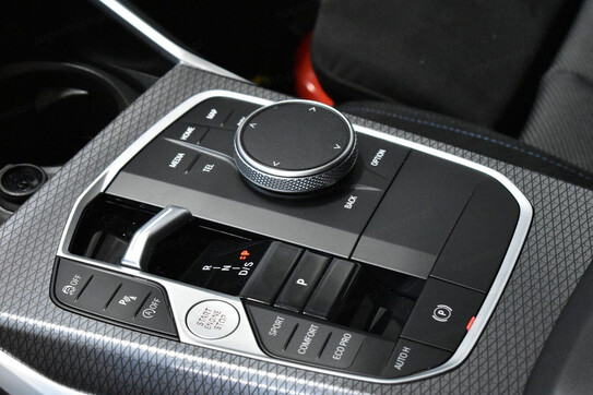 BMW Seria 3 320i M Sport