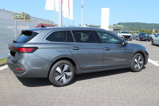 Volkswagen Passat Business Plus 1.5 TSI eHybrid DSG