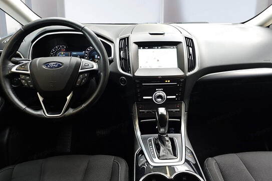 Ford S-MAX 2.0 TDCi ST-Line PowerShift