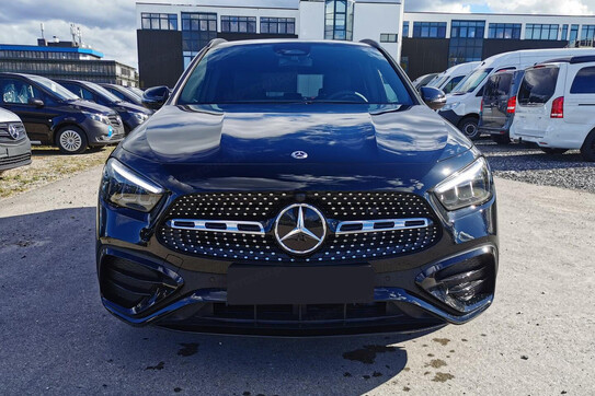 Mercedes GLA 200  AMG Line
