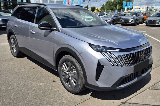 Peugeot 5008 Allure 1.2 mHEV  e-DCS6