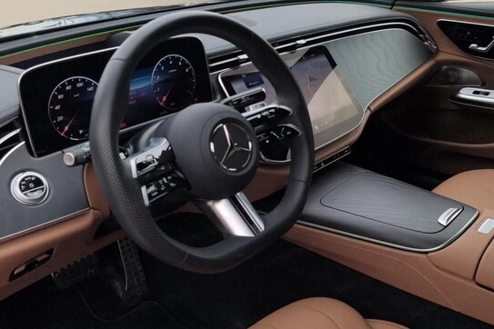 Mercedes E Klasa 200 4-Matic AMG 9G-Tronic