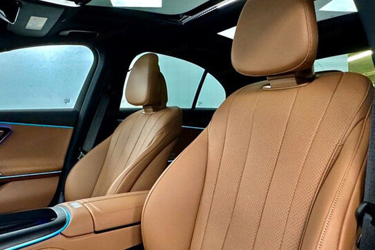 Mercedes E Klasa 200 4-Matic Avantgarde