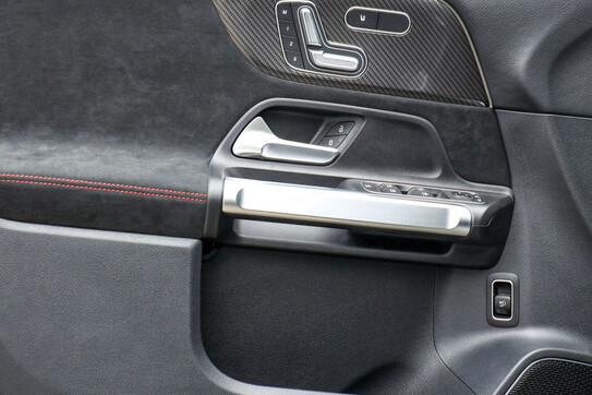 Mercedes GLB AMG 35 4-Matic