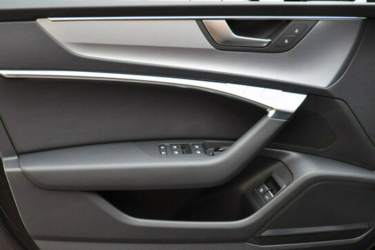 Audi A7 55 TFSI e PHEV quattro S tronic