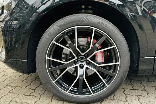 Audi Q8 50 TDI quattro
