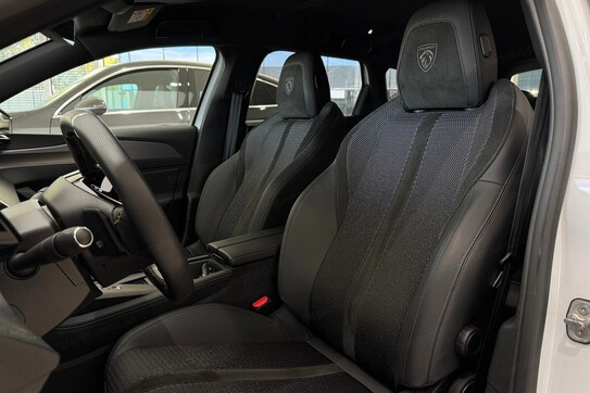 Peugeot 308 1.2 PureTech GT S&S EAT8