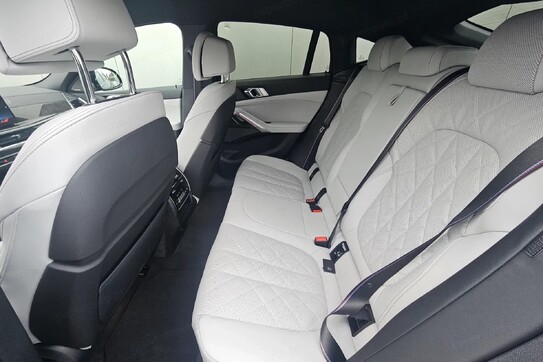 BMW X6 xDrive40i M Sport