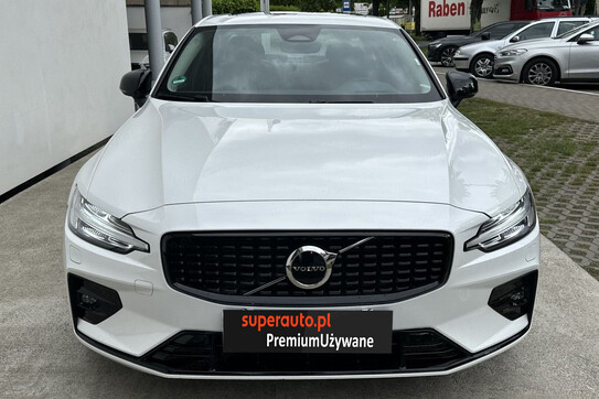 Volvo S60 B5 B AWD Ultimate Dark