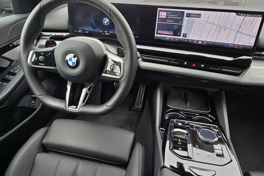 BMW Seria 5 520d xDrive M Sport