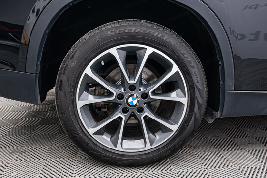 BMW X5 xDrive25d