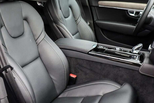 Volvo S90 T8 AWD Plug-In Hybrid Ultimate Bright