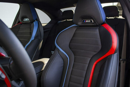 BMW Seria 2 M2