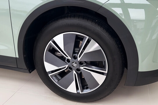 Skoda Elroq 60 63kWh