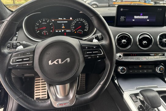 Kia Stinger GT 3.3 T-GDI V6  AWD