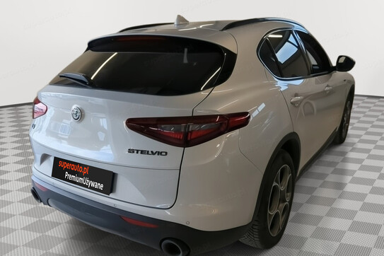 Alfa Romeo Stelvio Sprint Q4