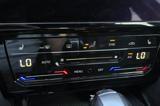 Volkswagen Passat 2.0 TSI Business DSG