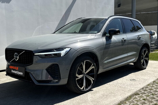 Volvo XC60 B5 B AWD Ultra Dark aut