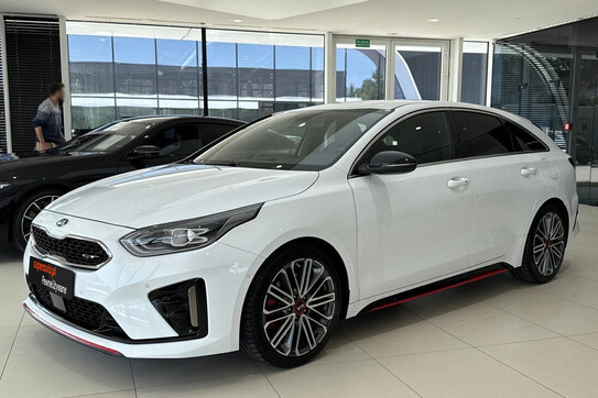 Kia ProCeed 1.6 T-GDI GT DCT