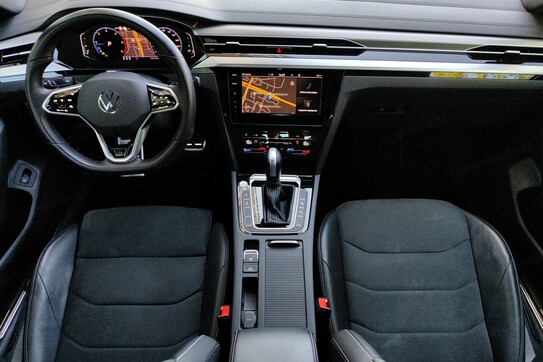 Volkswagen Arteon 2.0 TDI R-Line DSG