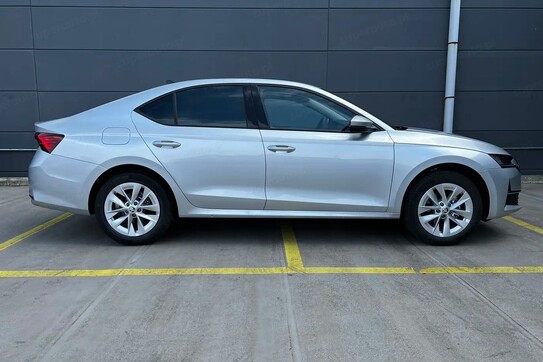 Skoda Octavia Selection 1.5 TSI mHEV DSG