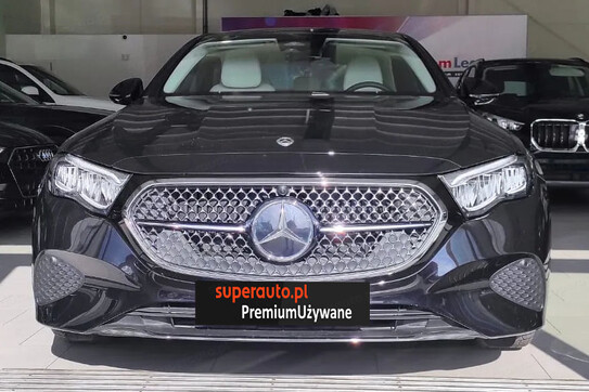 Mercedes E Klasa 220 d 4-Matic Avantgarde 9G-Tronic