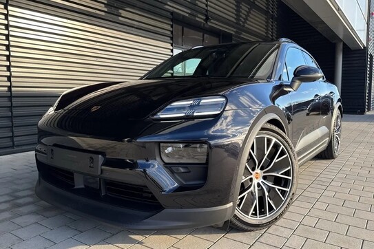 Porsche Macan 4