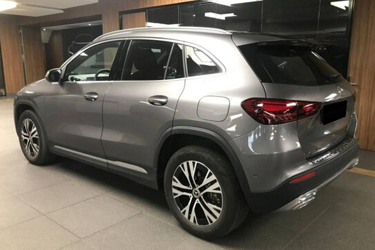 Mercedes GLA 220 4-Matic Progressive