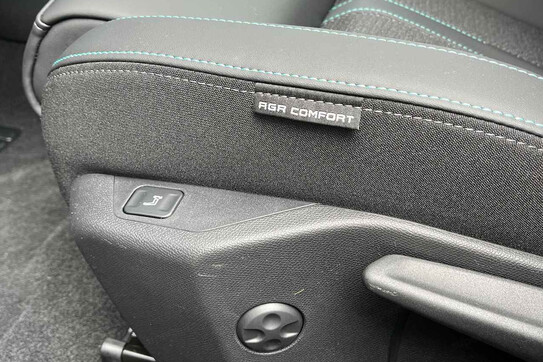 Peugeot 308 Allure e-DCS6 1.2 mHEV