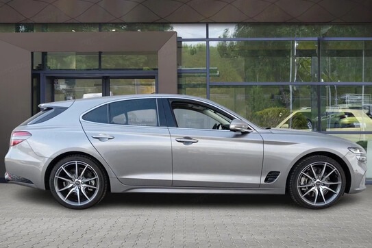 Genesis G70 Shooting Brake G70 2.0T Plus 8AT AWD