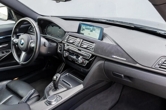 BMW Seria 3 Gran Turismo 330i xDrive M Sport