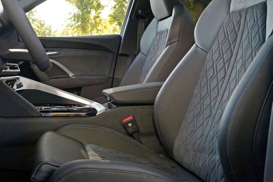 Audi Q5 TDI quattro S line
