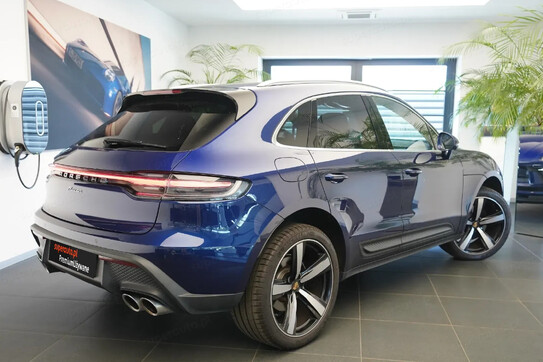 Porsche Macan T