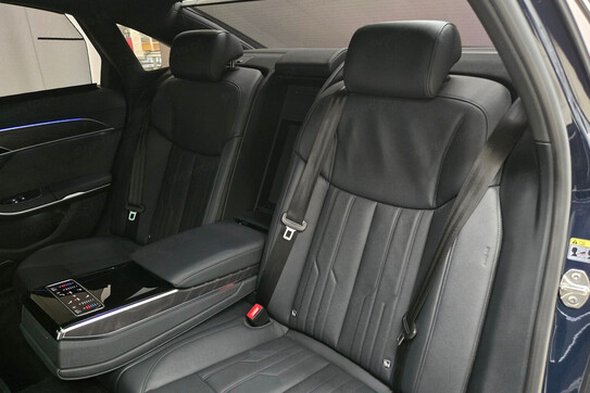Audi A8 50 TDI quattro