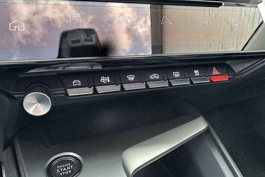 Peugeot 408 Allure e-DCS 1.2 mHEV