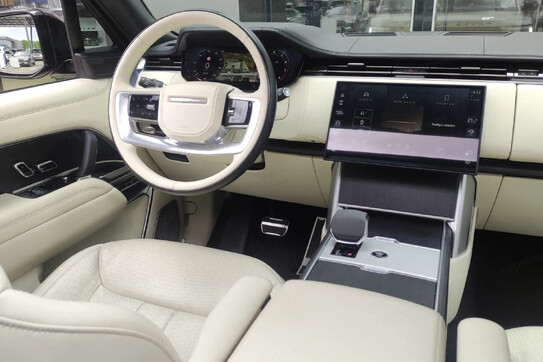 Land Rover Range Rover V8 P535 AWD Autobiography
