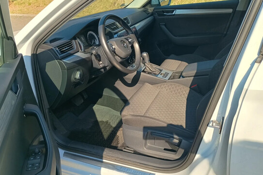 Skoda Superb 2.0 TDI Ambition DSG