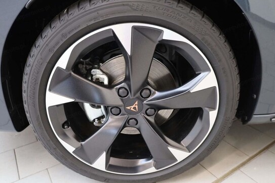 Cupra Leon 1.5 eTSI mHEV DSG