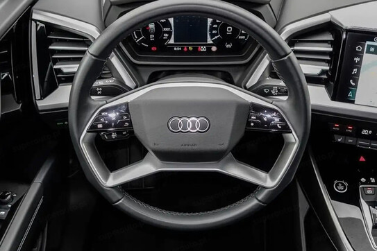 Audi Q4 e-tron 45 Advanced