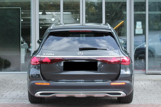 Mercedes E Klasa 220 d  4-Matic All-Terrain Avantgarde Estate