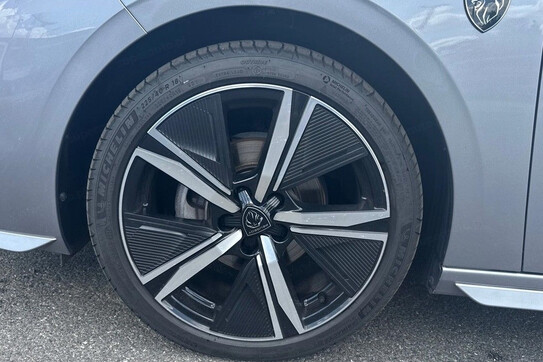 Peugeot 308 1.2 PureTech GT Pack S&S EAT8