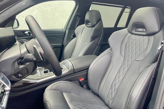 BMW X7 M60i xDrive