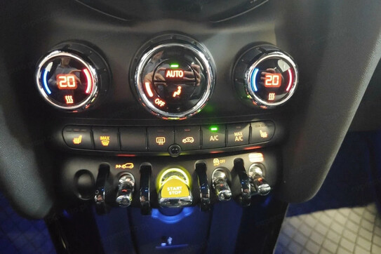 Mini Mini Hatch 3dr Cooper SE